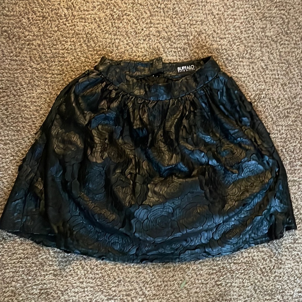 Buffalo David Bitton Womens A Line Skirt Black Cutout Roses Faux Leather S